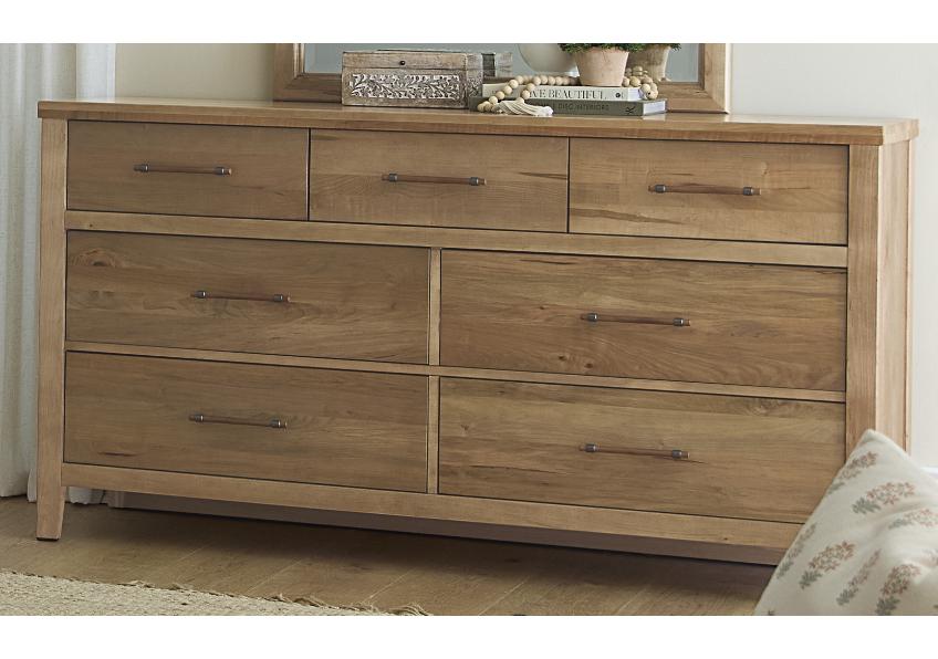 DRESSER - 7 DRAWER 