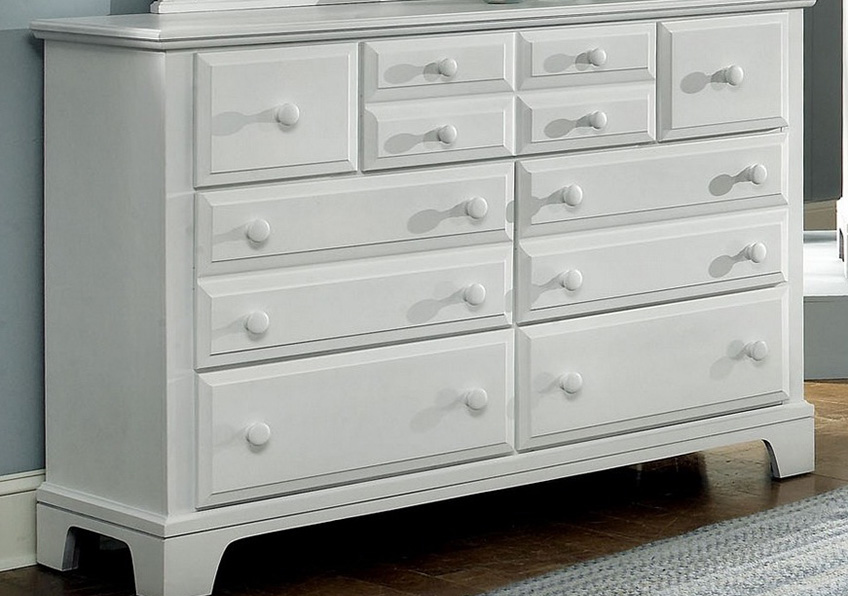 7-Drawer Triple Dresser